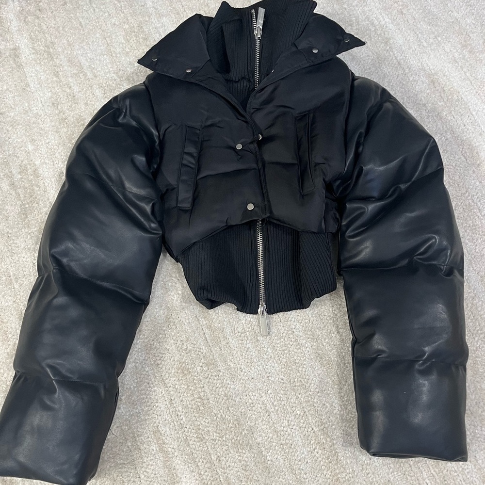 Maniere De Voir Crop Puffer